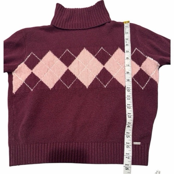 Hollister Burgundy and Pink Argyle Turtleneck Sweater - Picture 8 of 8